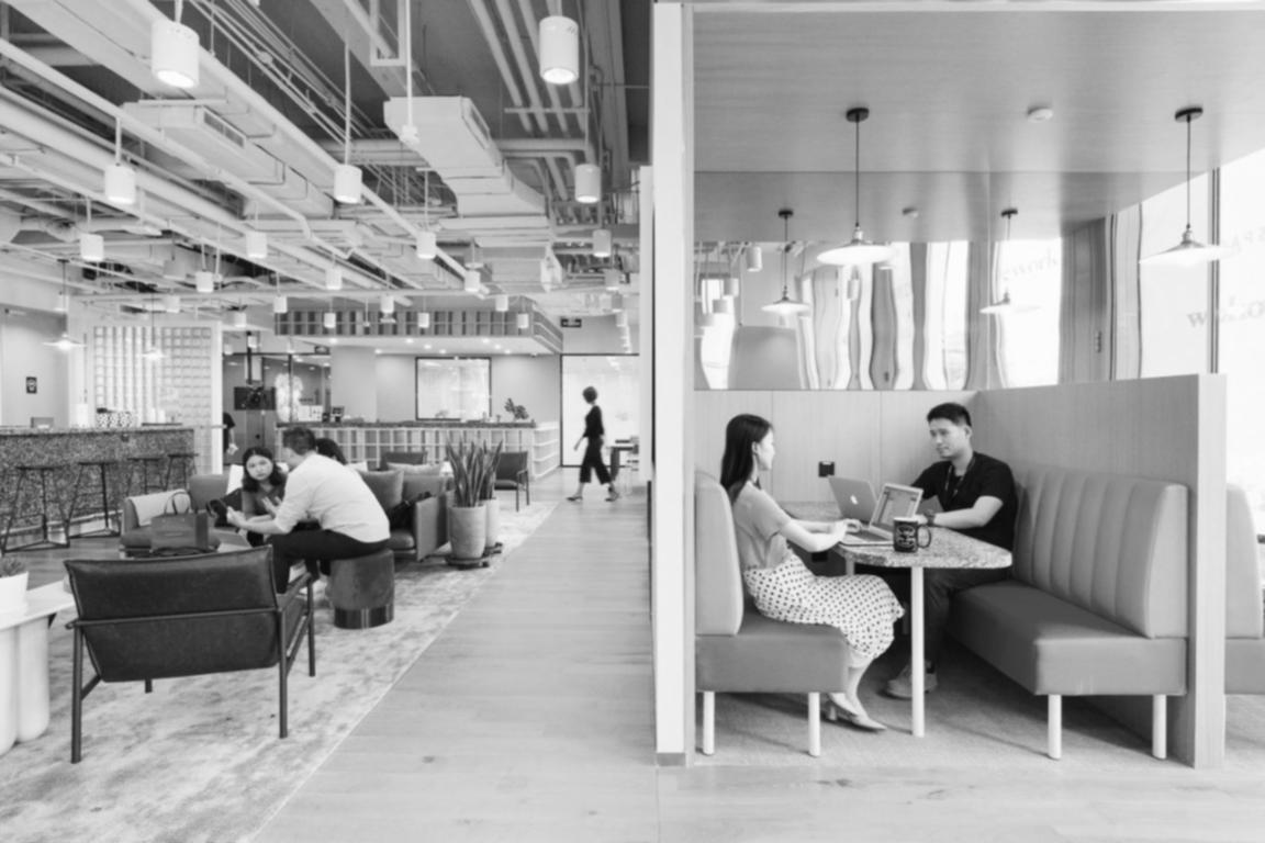 Collaborative creative workspace with open learning environment